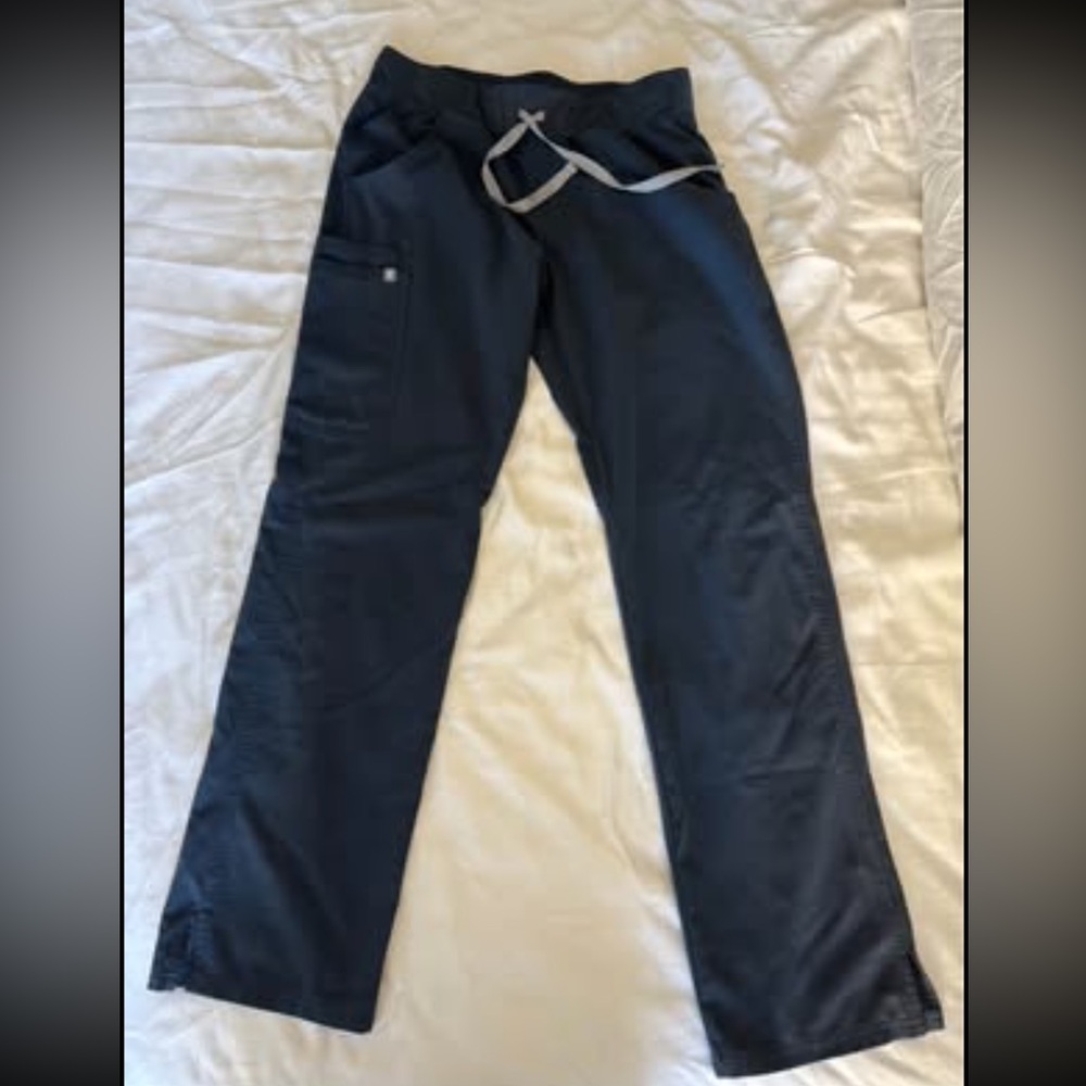 Figs scrubs Dark Blue/Grey Kade cargo women small pants - style #t21004, po#1235